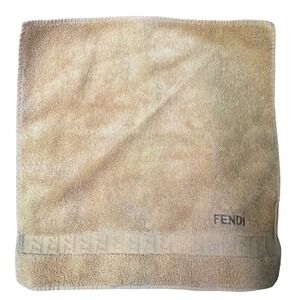 Fendi Face Towel Beige FF Logo Jacquard Terry Cotton Luxury Beach‎ Bath Spa